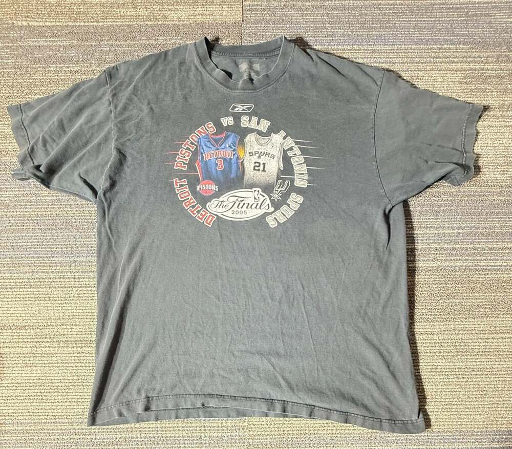Reebok Detroit Pistons vs San Antonio Spurs 2005 The Finals T-Shirt